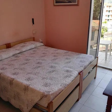 Emiliano Hotel