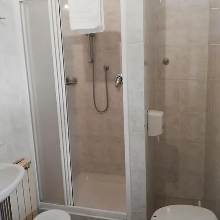 Hotel Emiliano 3*